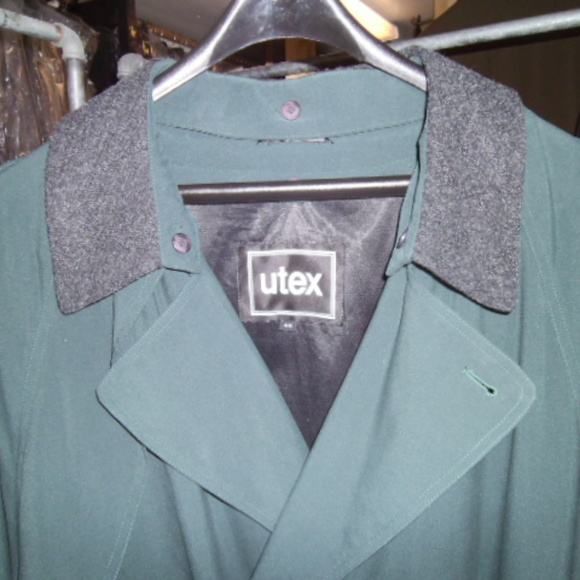 Men's all weather liined coat - Picture 2 of 3